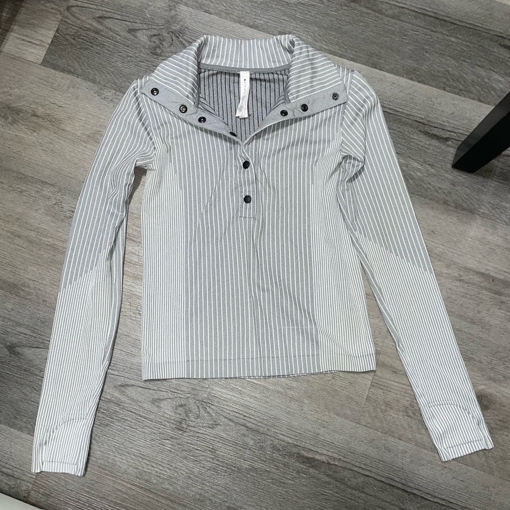 Athleta button up